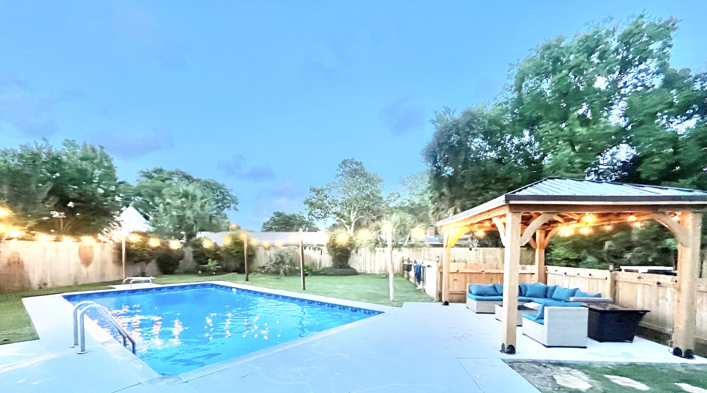 Country Club Estates 1ST Add Kenwood - Residential