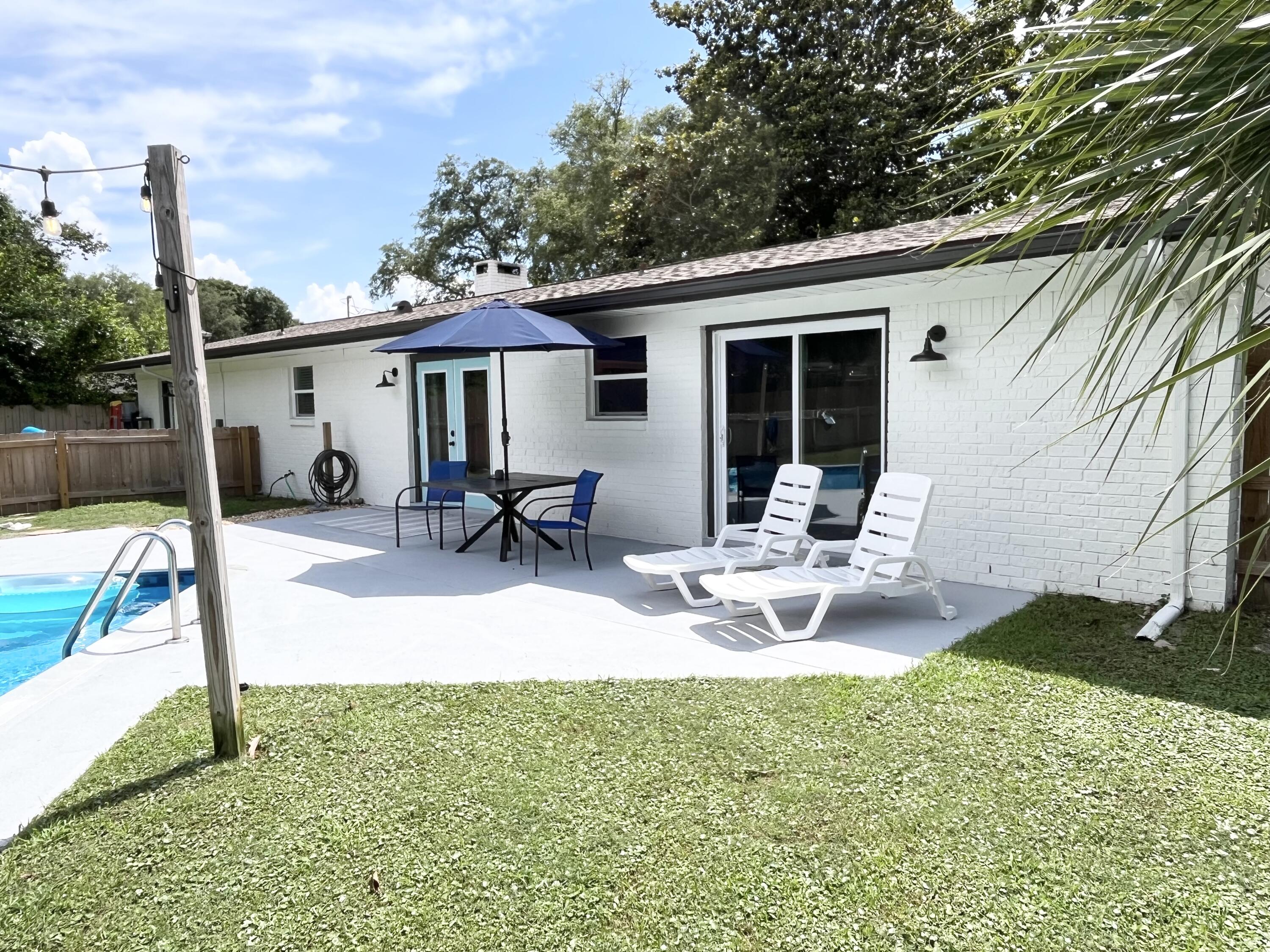 Country Club Estates 1ST Add Kenwood - Residential