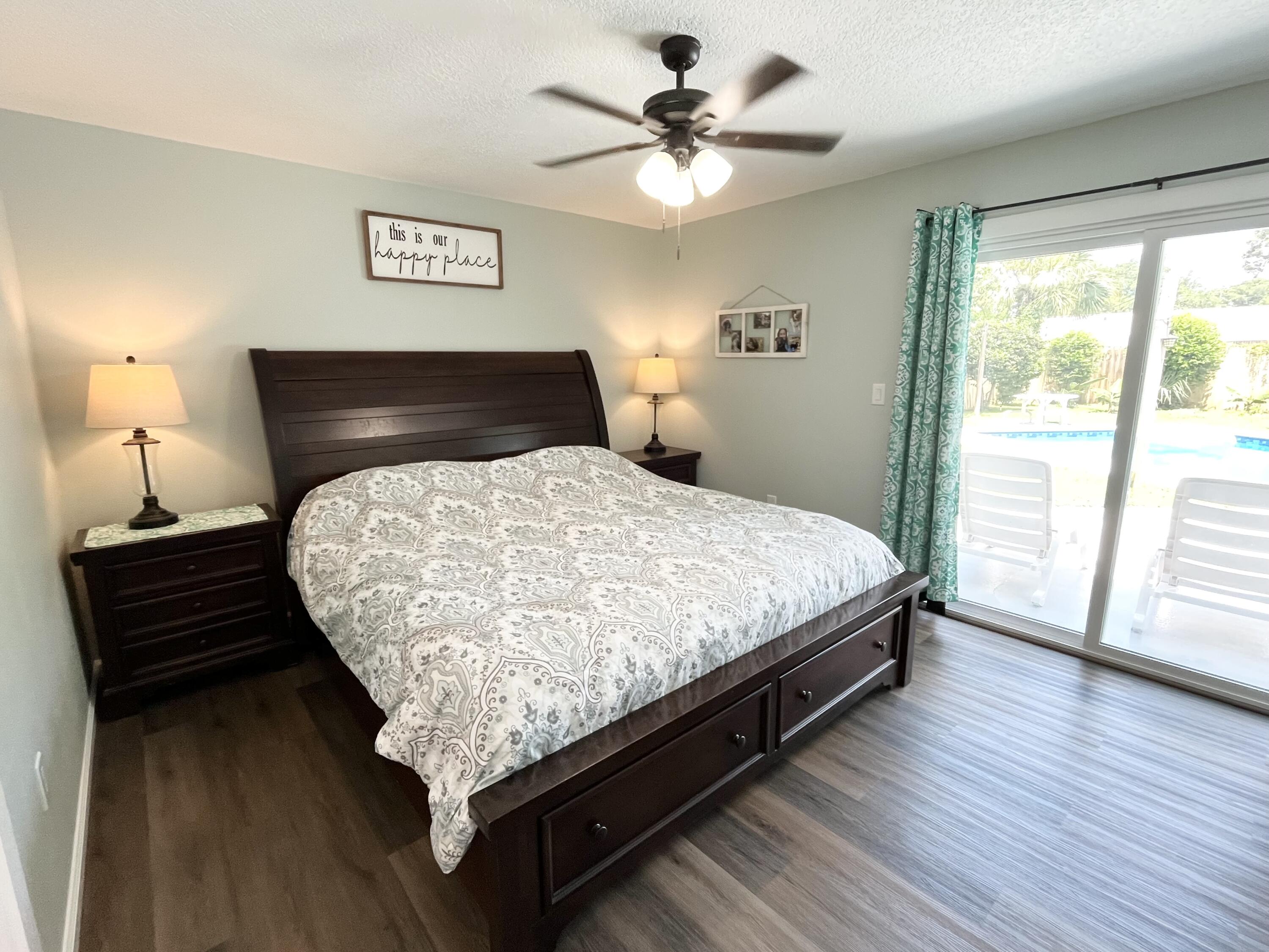 Country Club Estates 1ST Add Kenwood - Residential