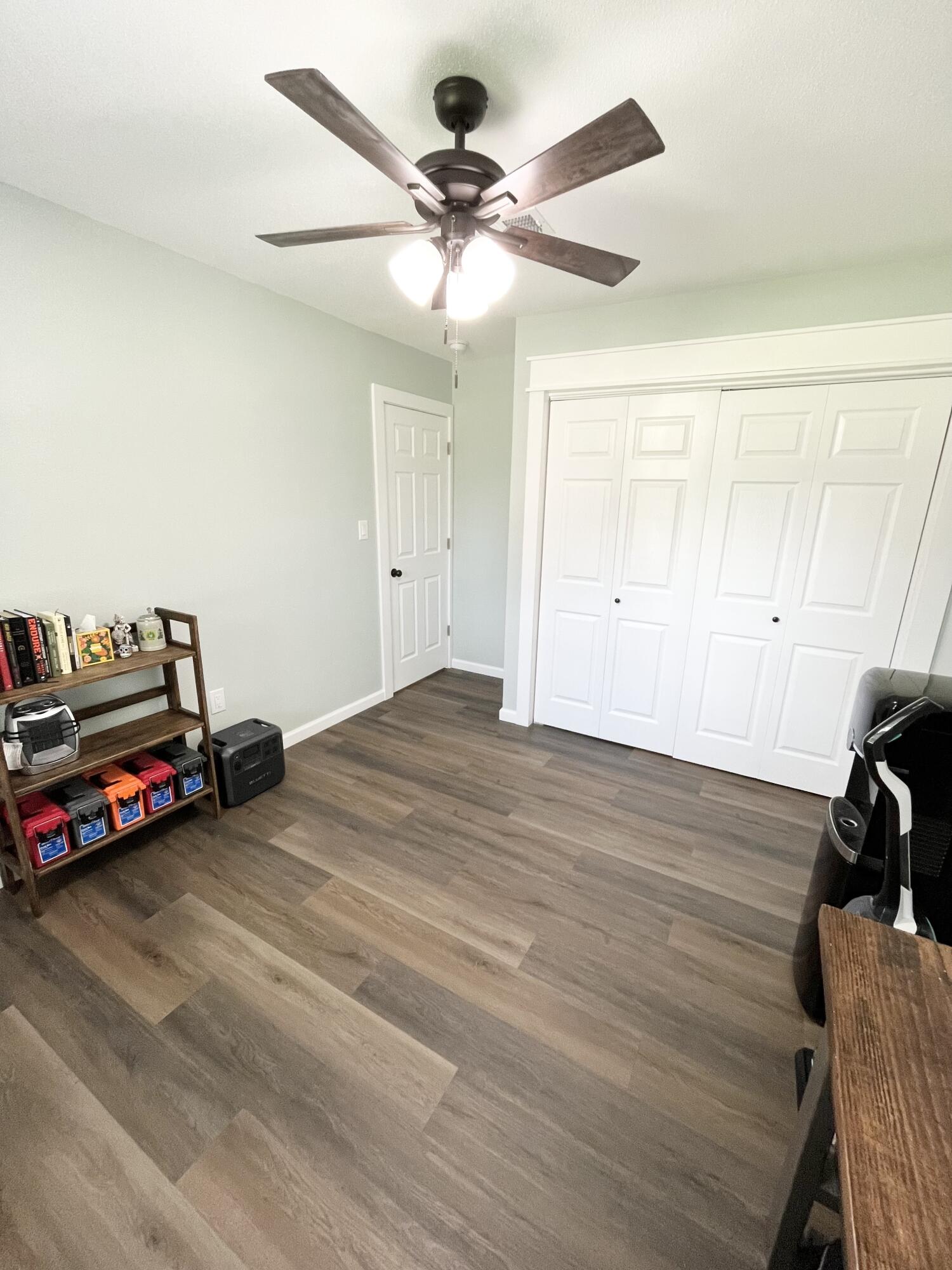 Country Club Estates 1ST Add Kenwood - Residential