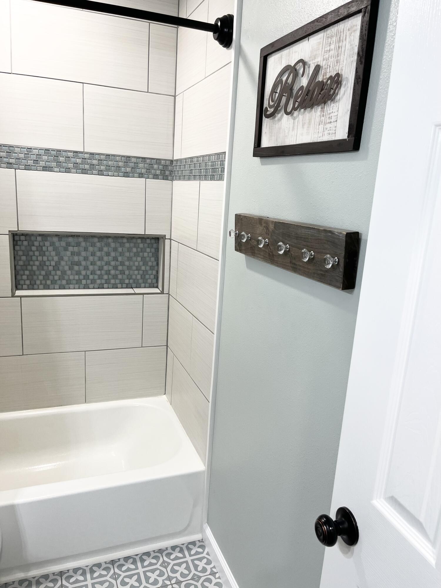 Country Club Estates 1ST Add Kenwood - Residential