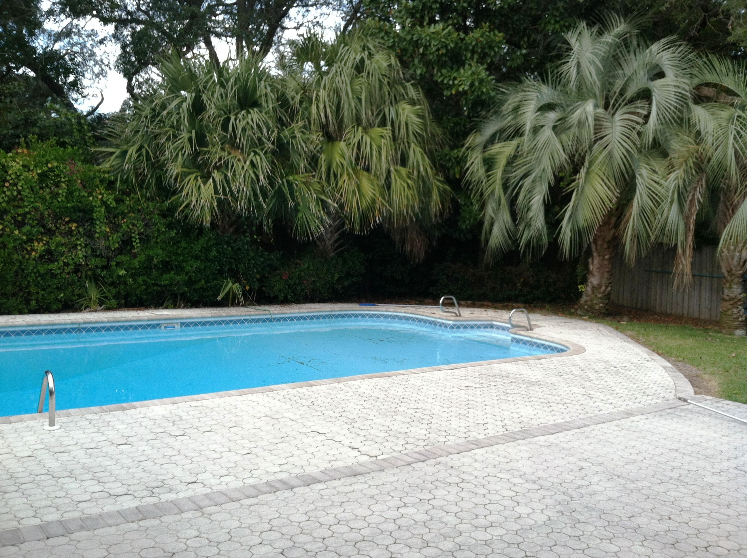 LAKE LORRAINE ESTATES 2 - Residential