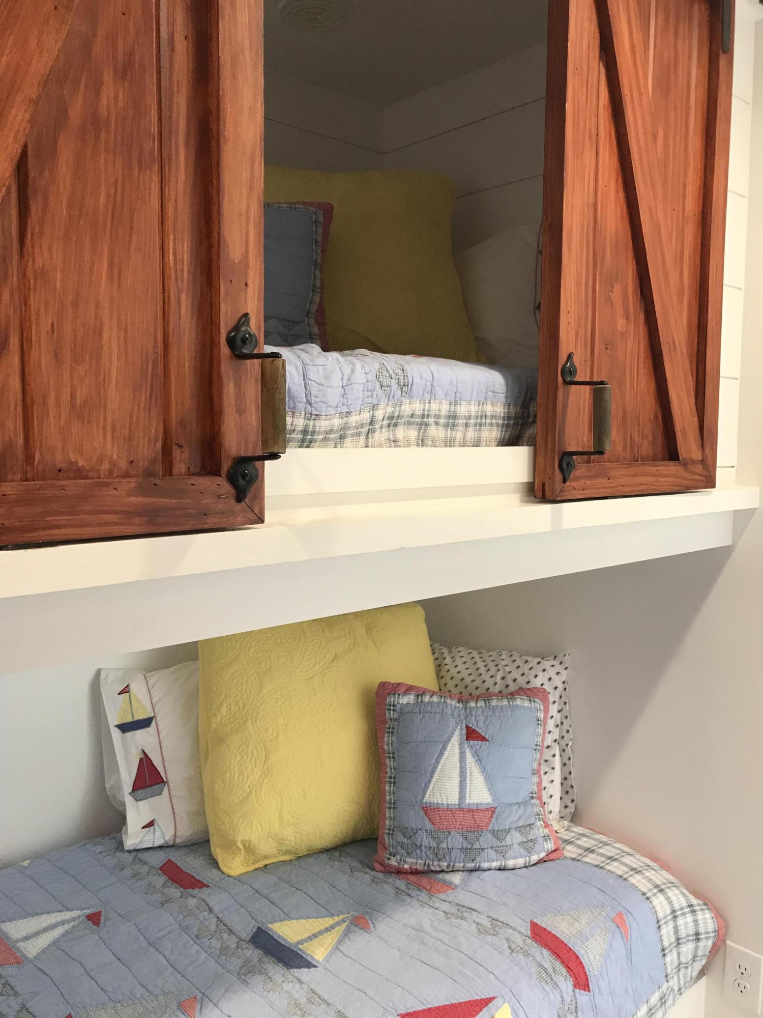 SANDPIPER VILLAGE - Residential