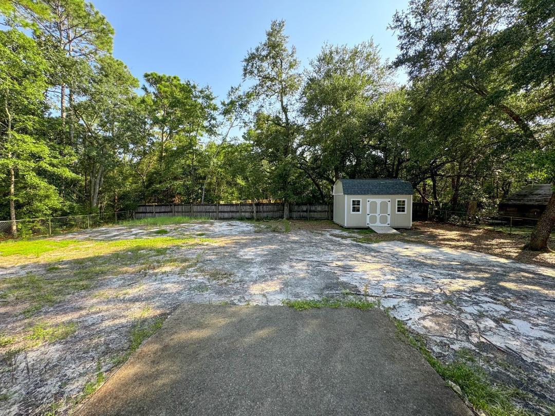 HOLLEY ESTATES - Residential