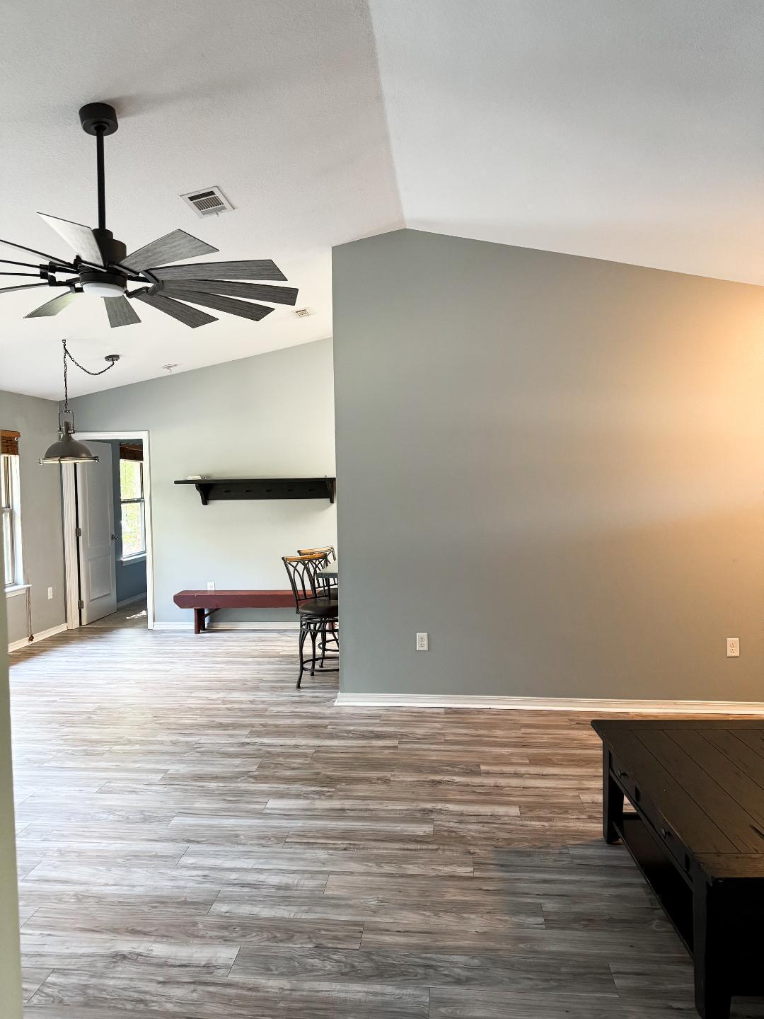 HOLLEY ESTATES - Residential