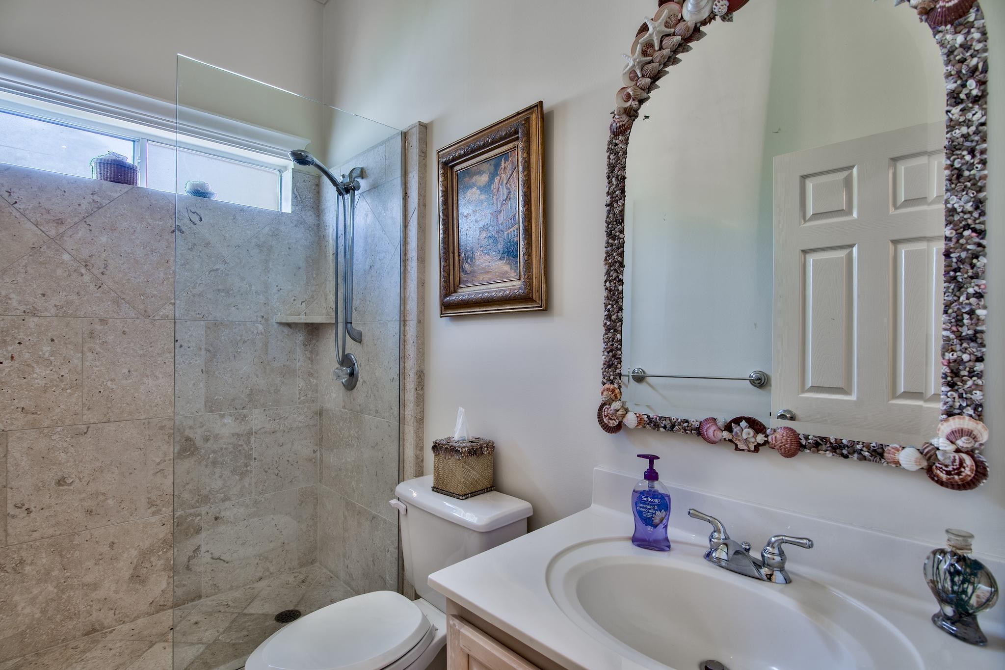 SEA WALK - Residential