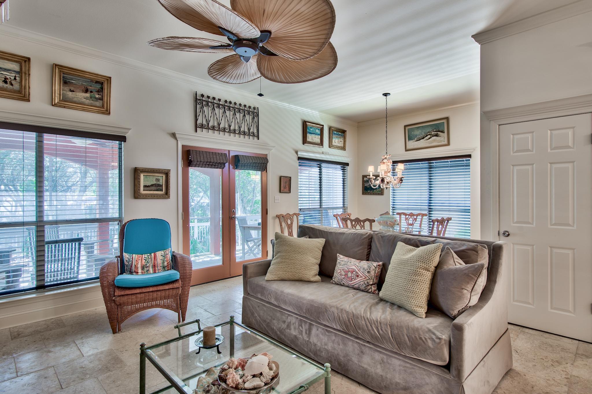 SEA WALK - Residential