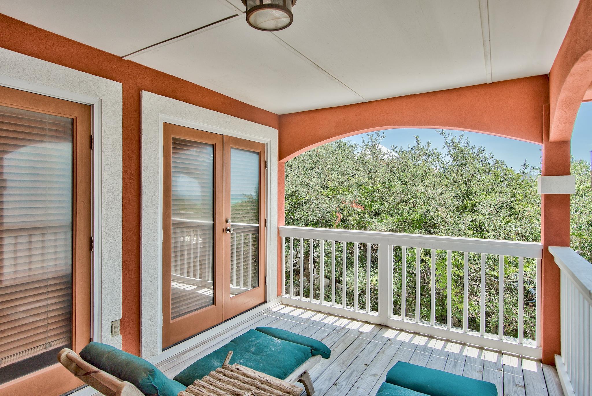 SEA WALK - Residential