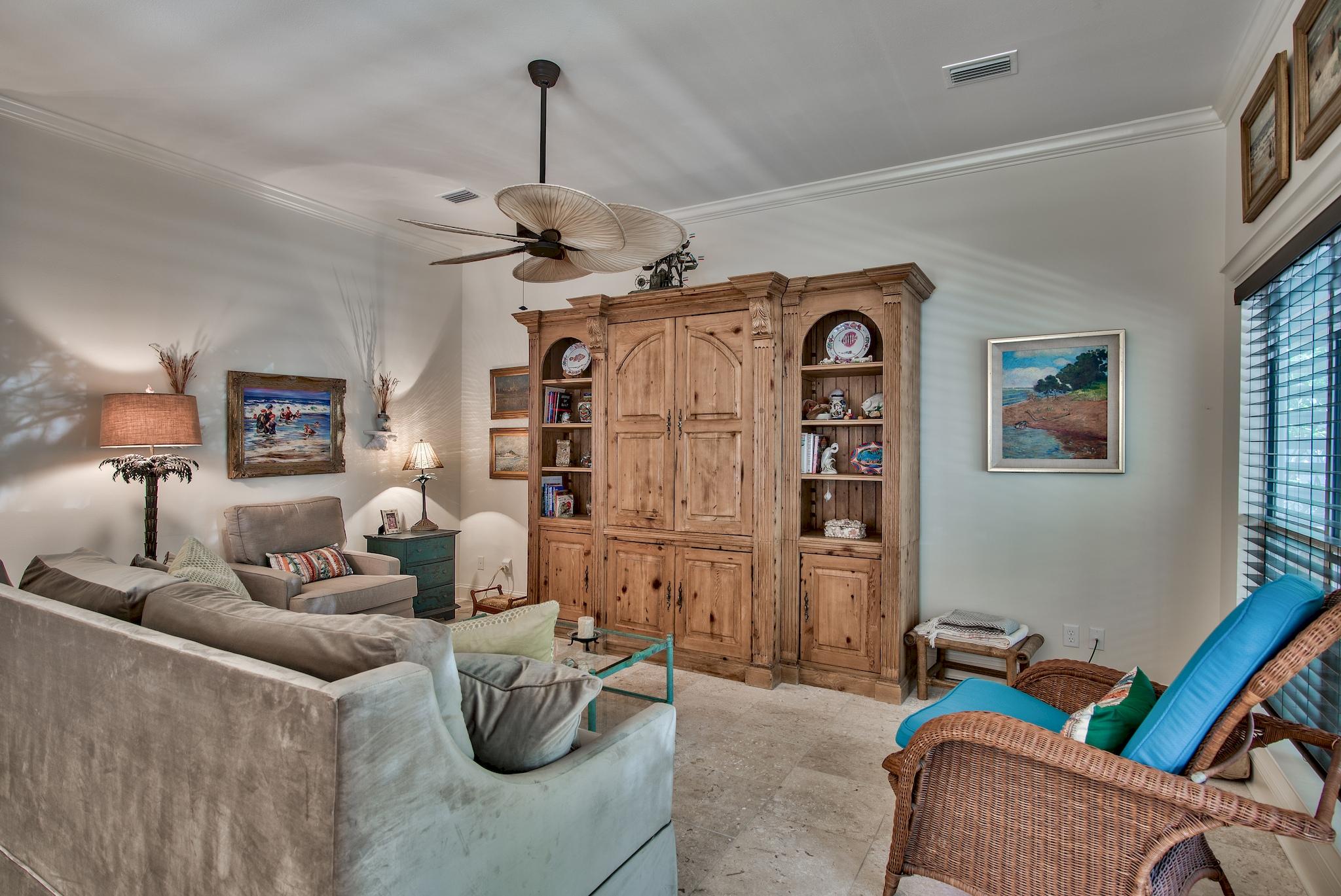 SEA WALK - Residential