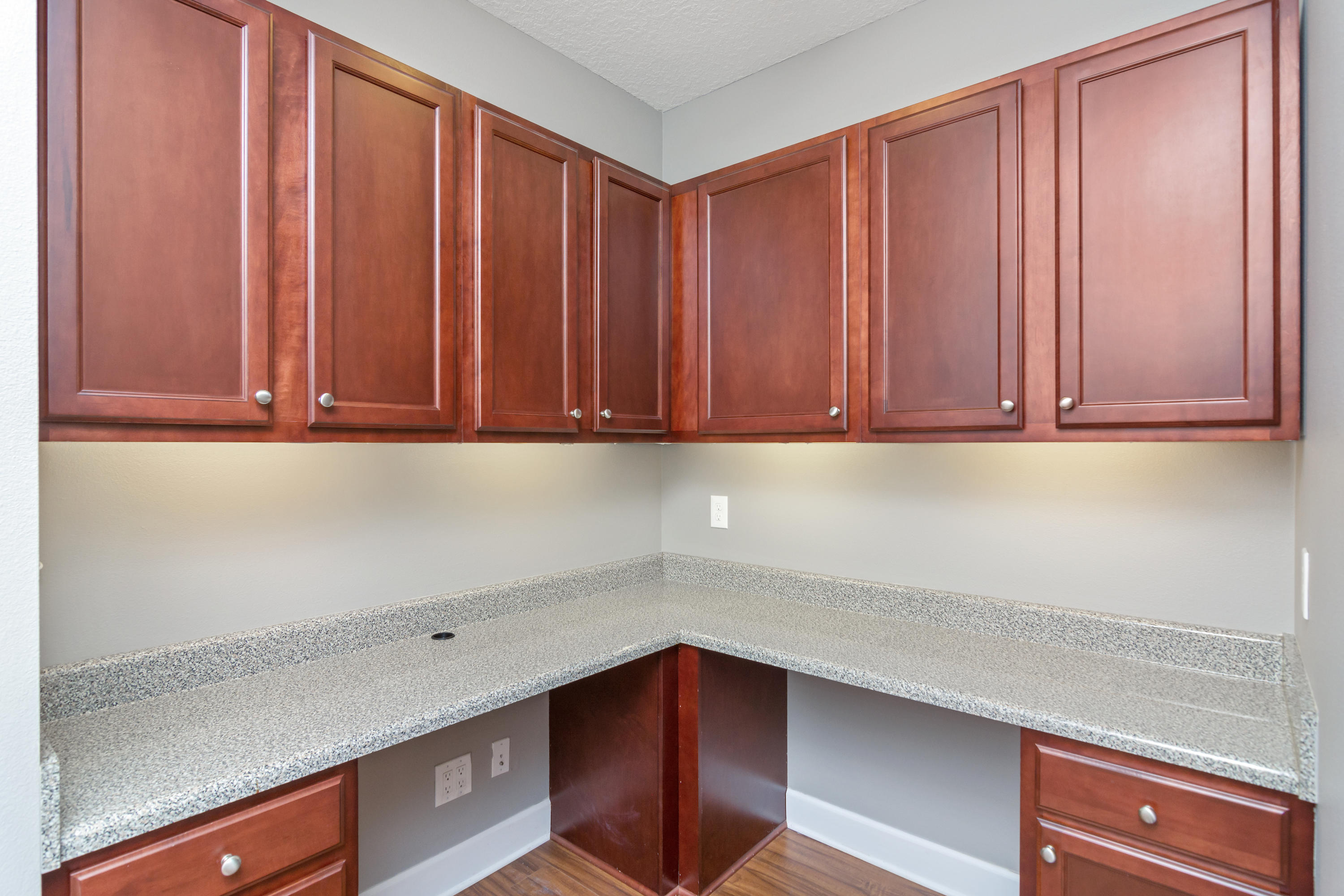 ZACHARY ESTATES - Residential