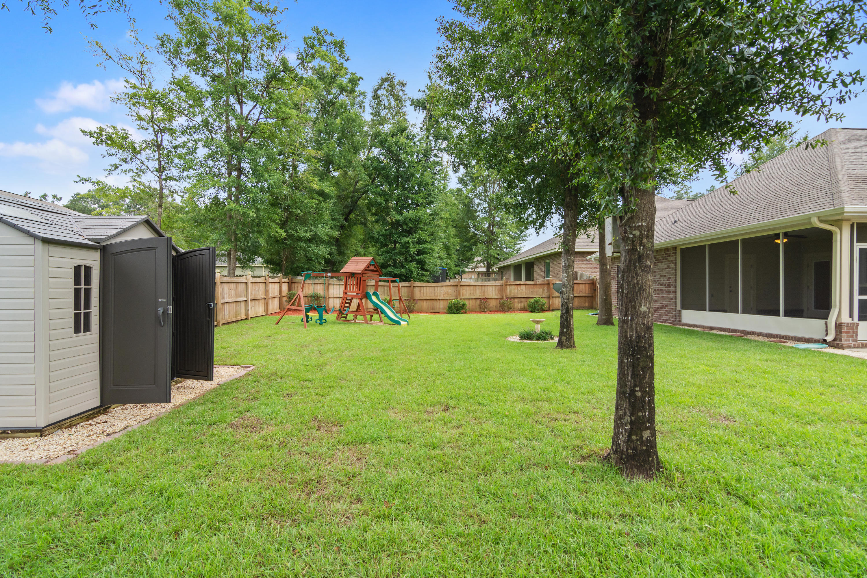 ZACHARY ESTATES - Residential