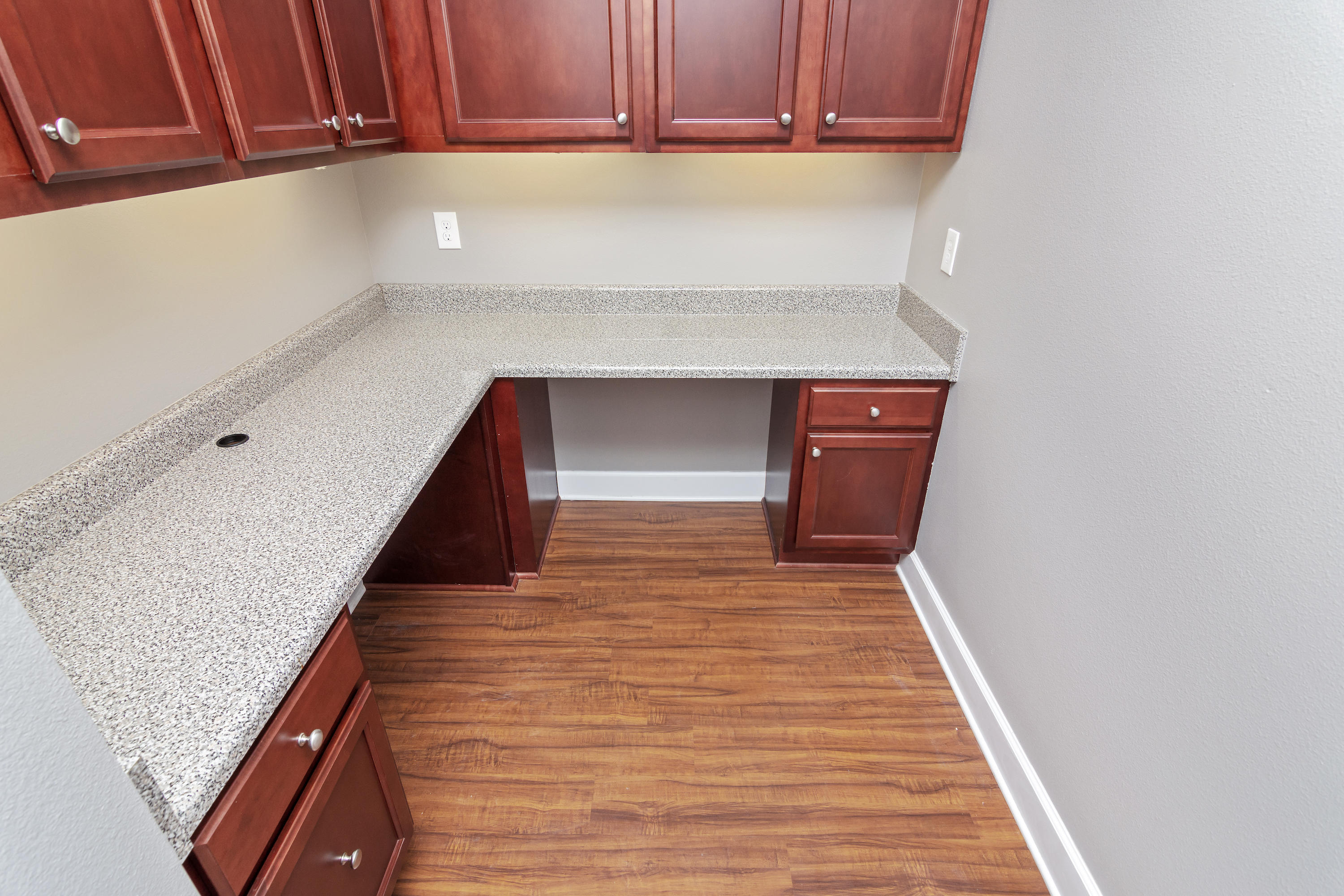 ZACHARY ESTATES - Residential