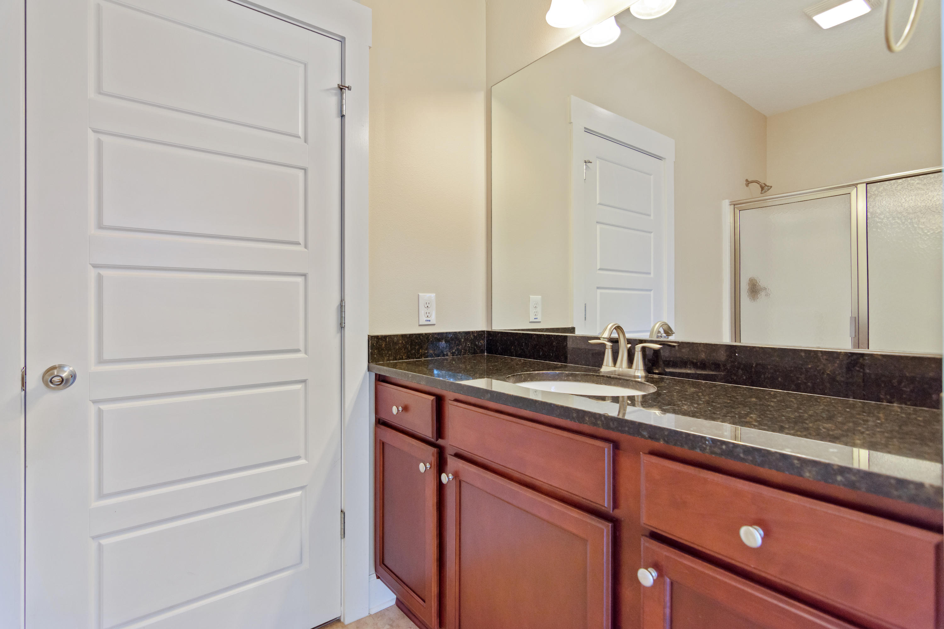 ZACHARY ESTATES - Residential