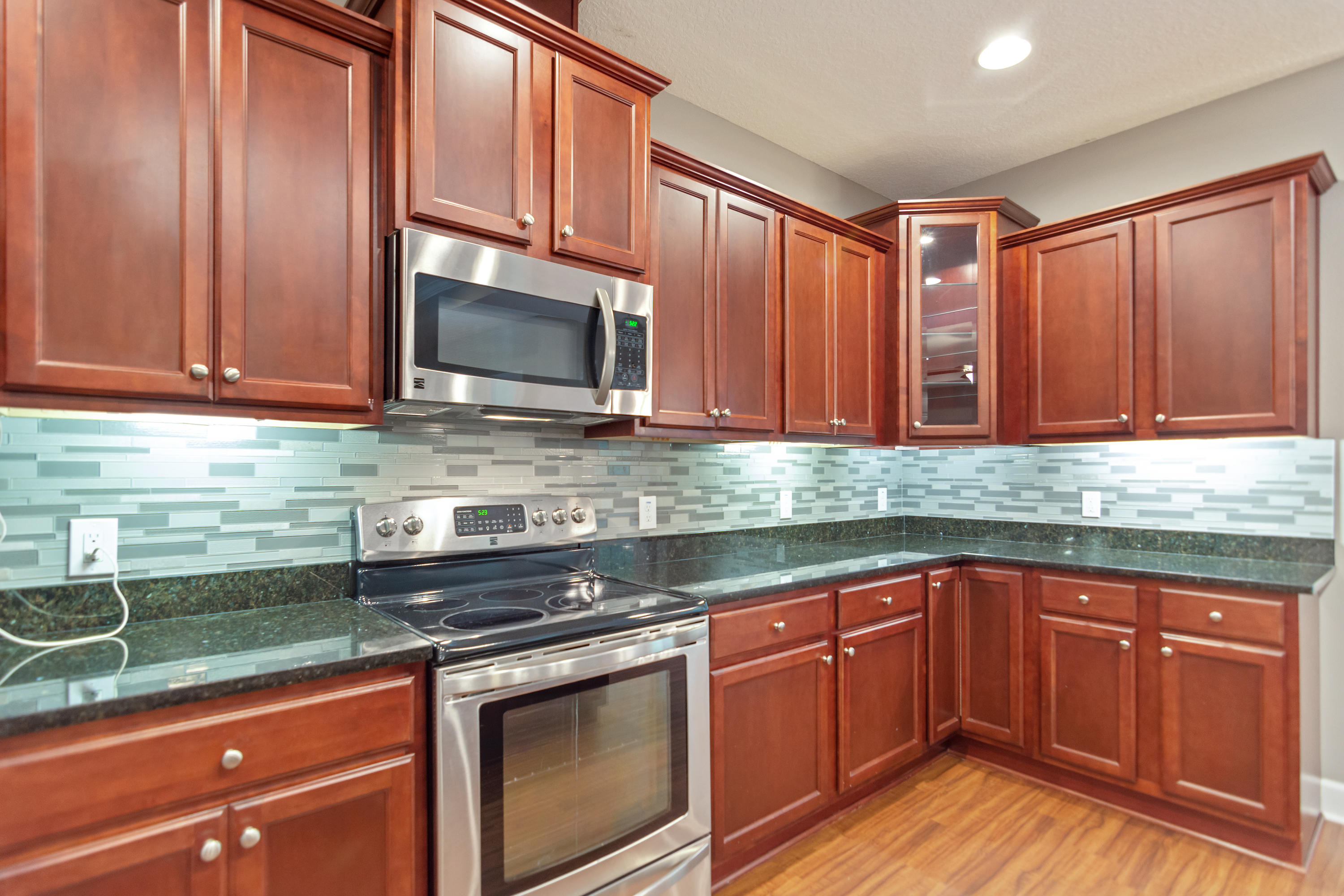 ZACHARY ESTATES - Residential