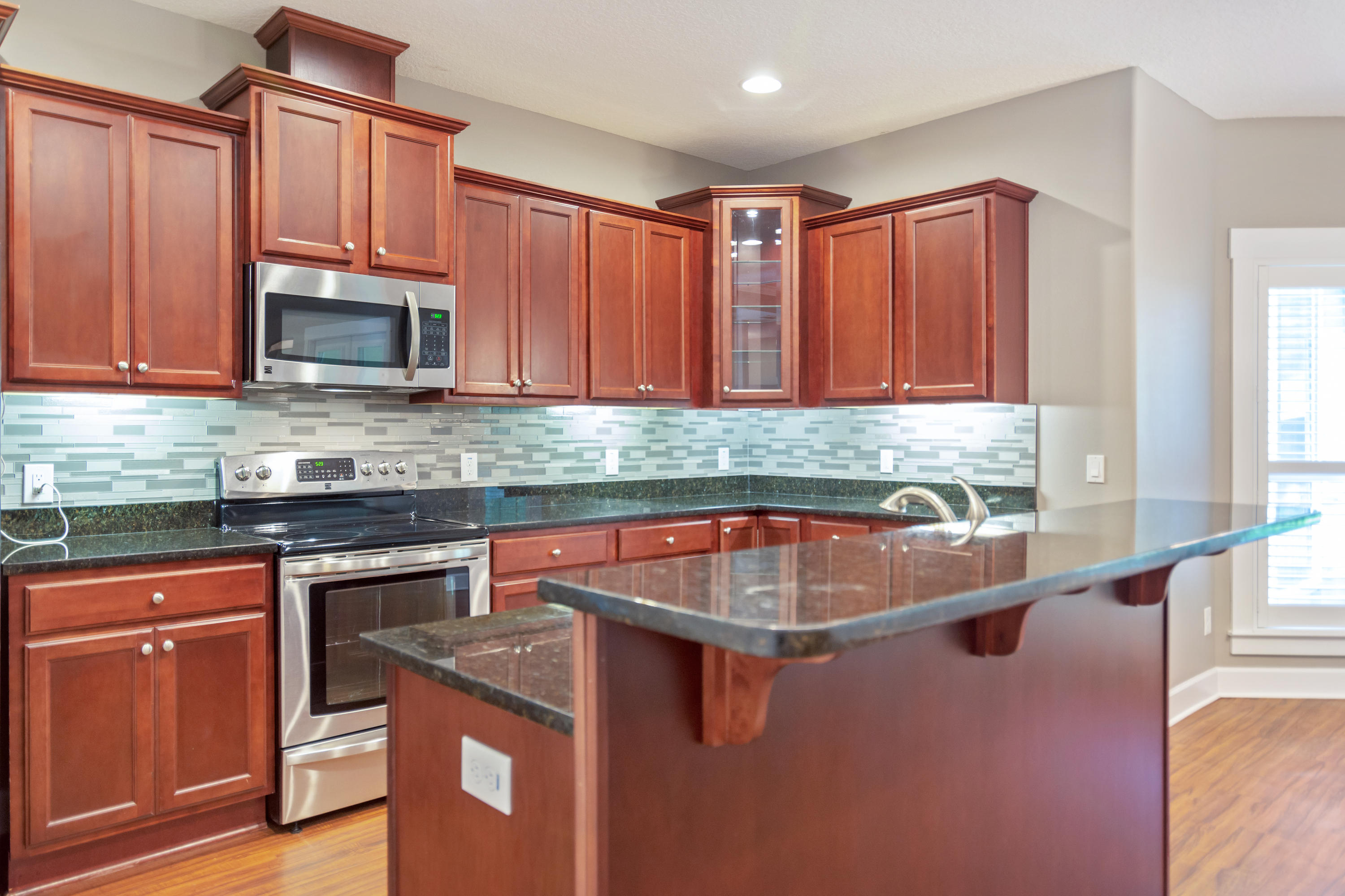 ZACHARY ESTATES - Residential