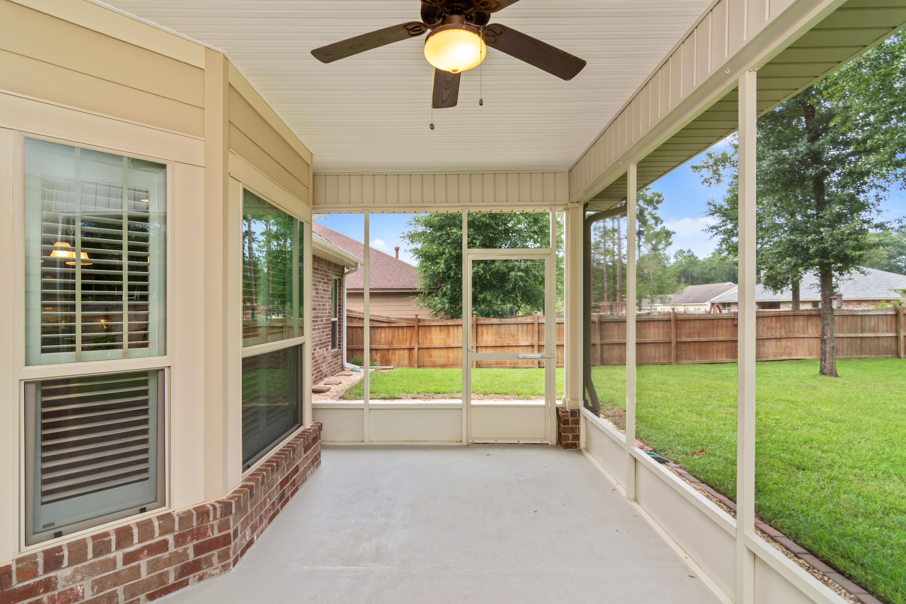 ZACHARY ESTATES - Residential