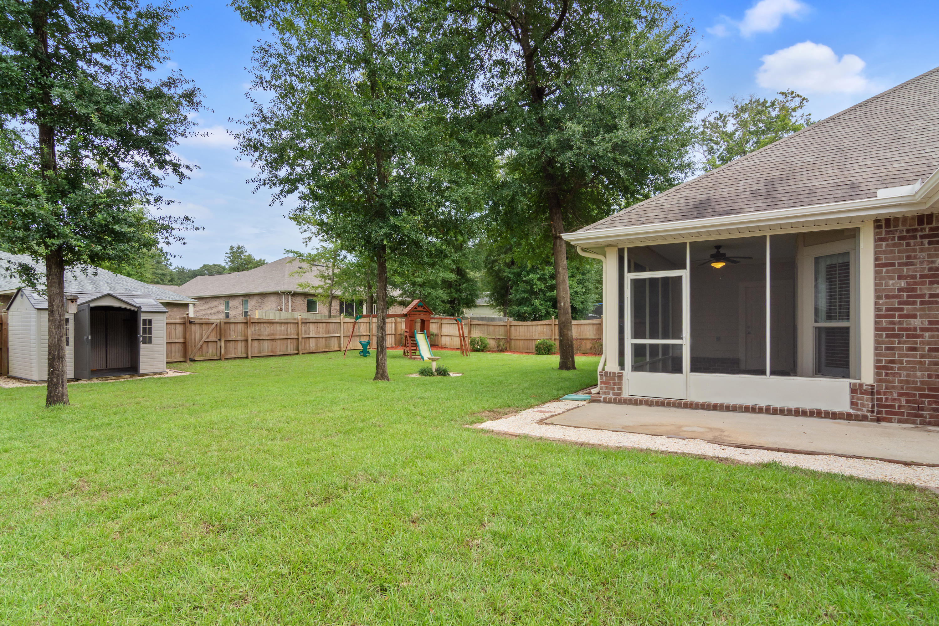 ZACHARY ESTATES - Residential