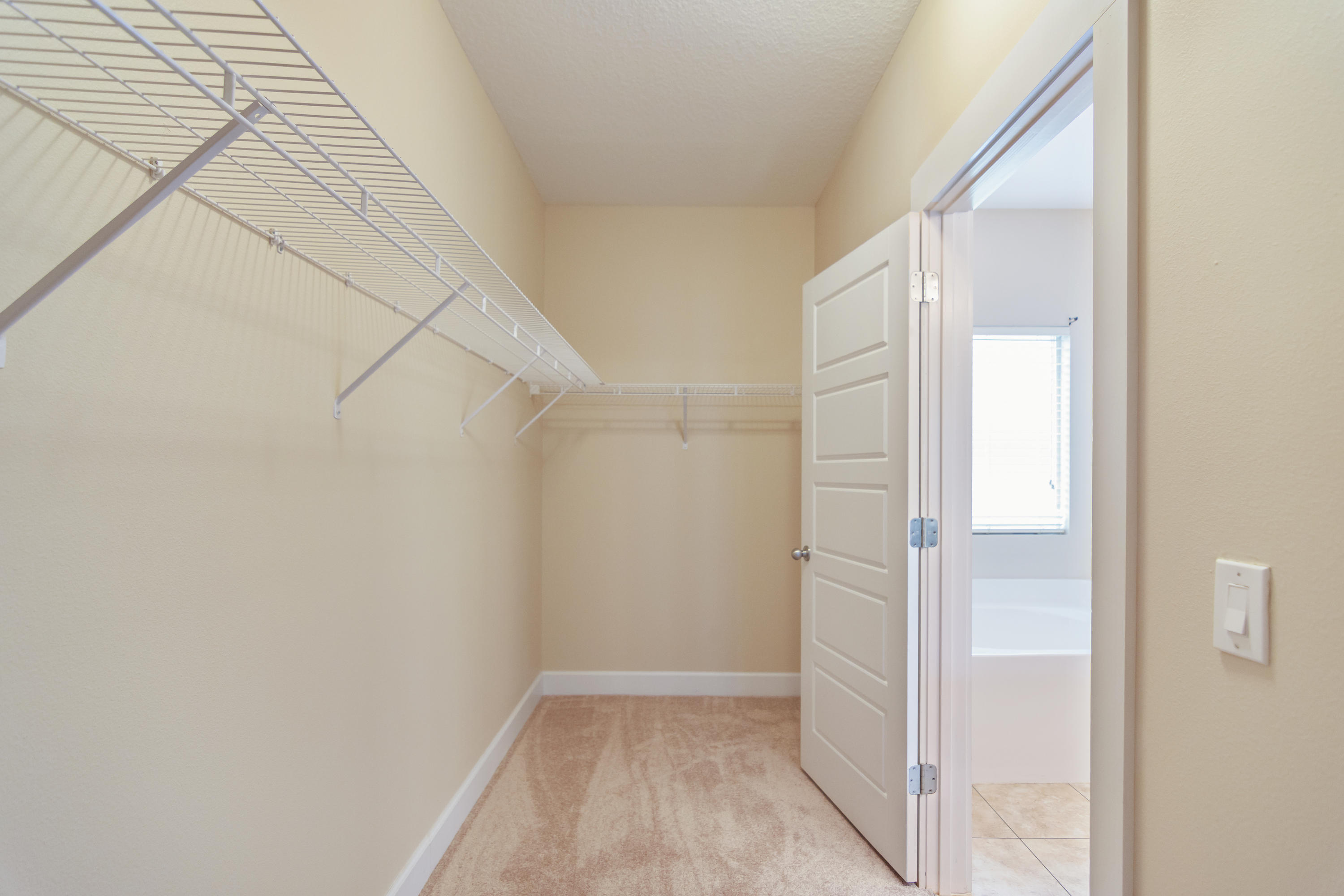 ZACHARY ESTATES - Residential