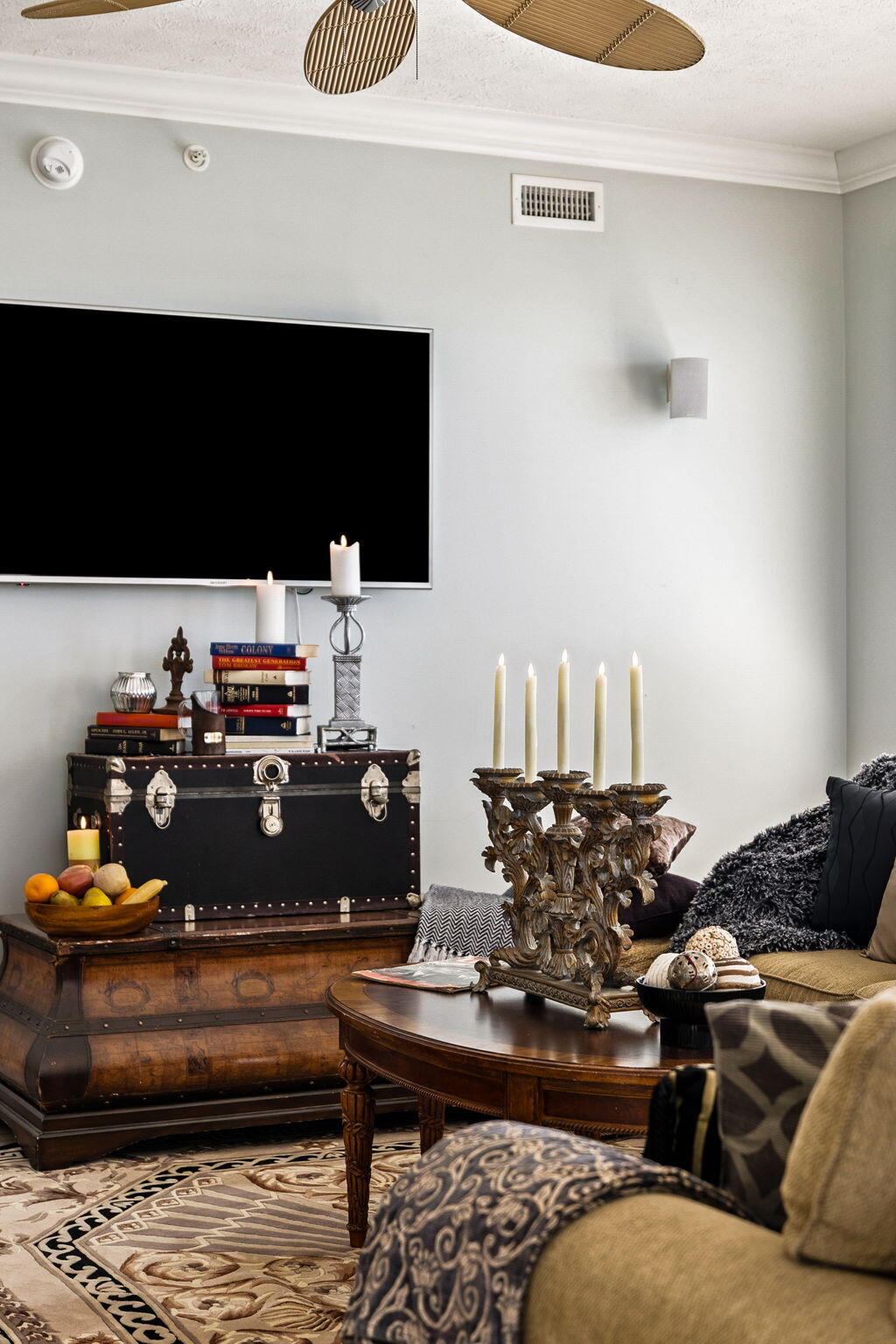 TREASURE ISLAND - Residential