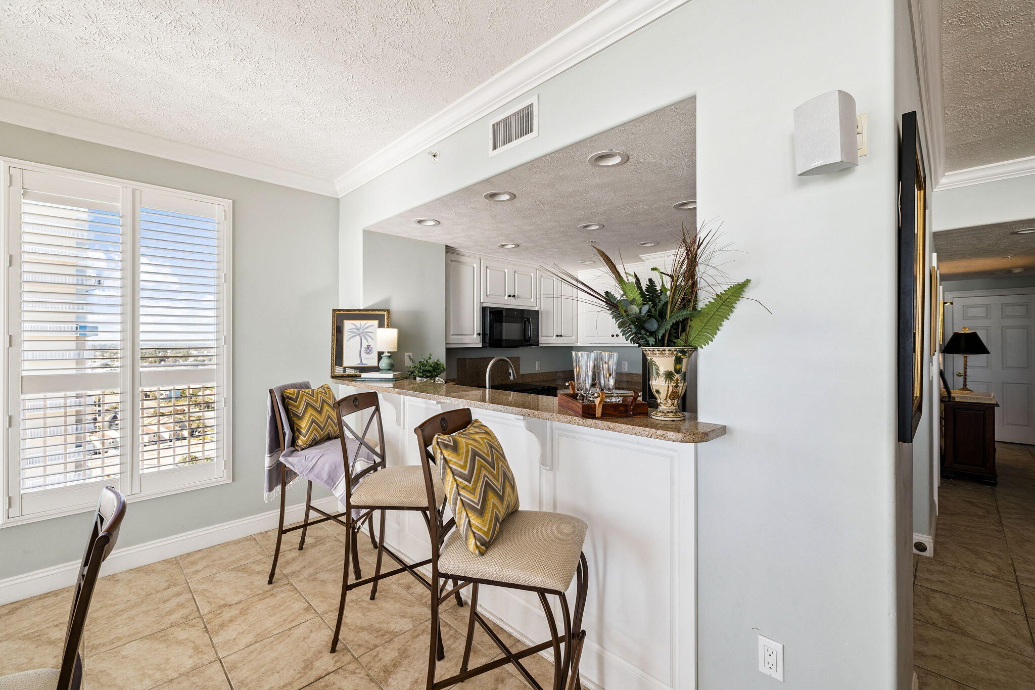 TREASURE ISLAND - Residential