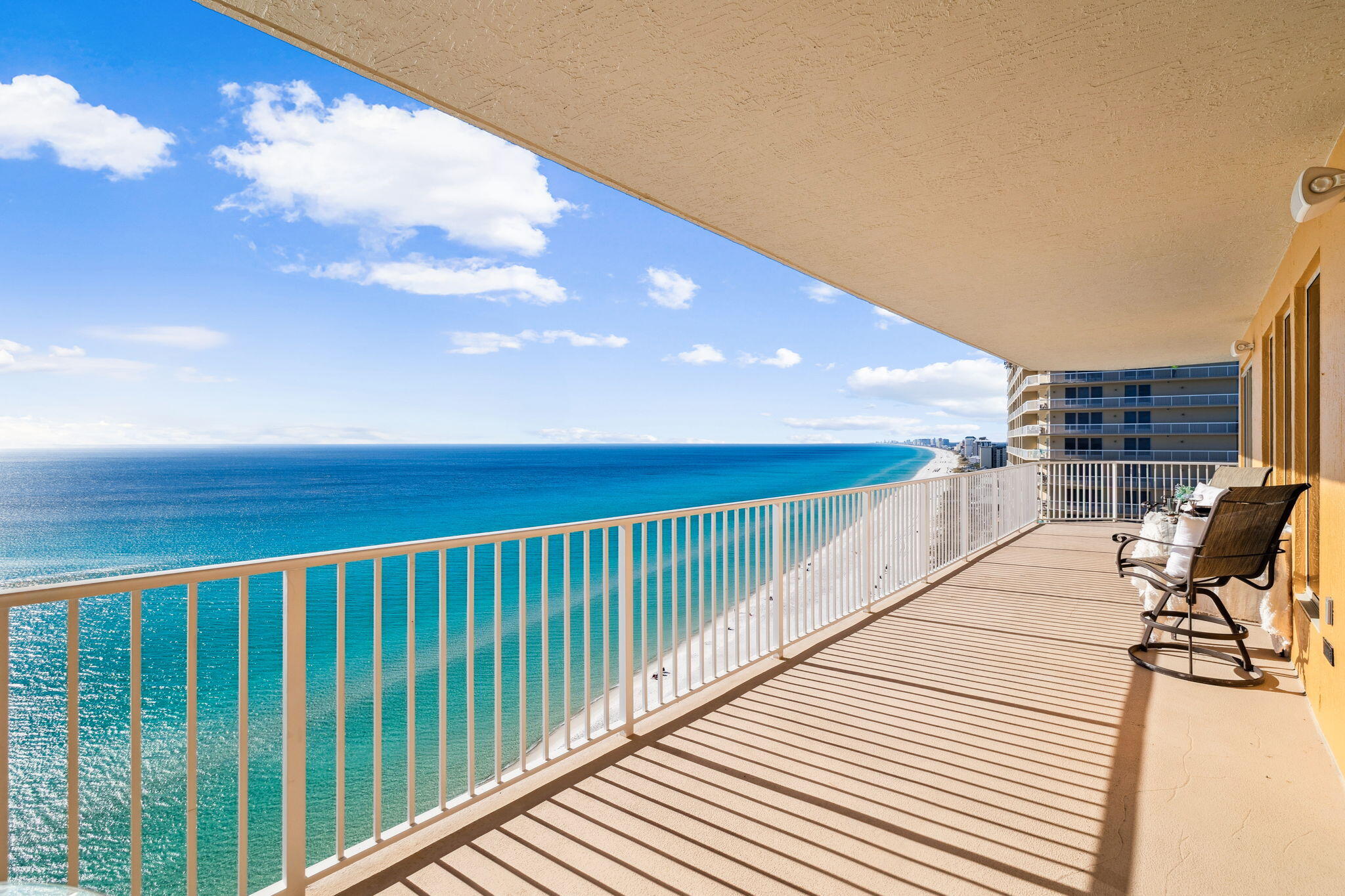 TREASURE ISLAND - Residential