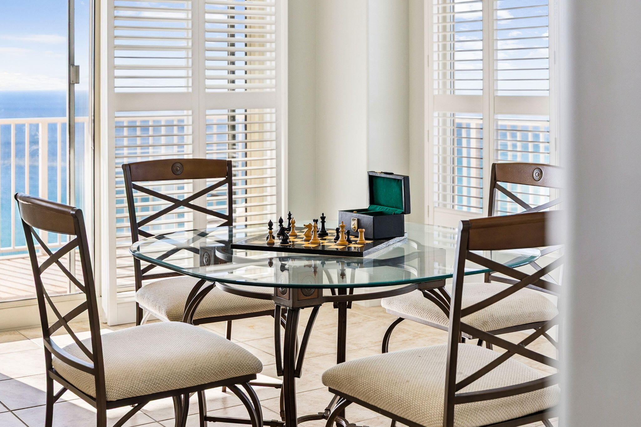 TREASURE ISLAND - Residential