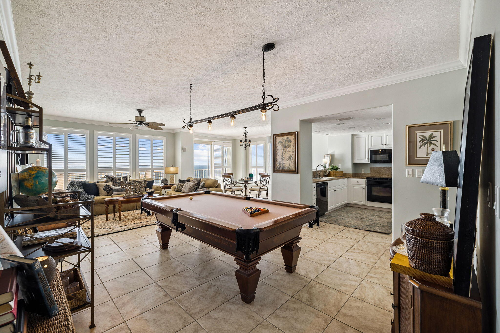 TREASURE ISLAND - Residential