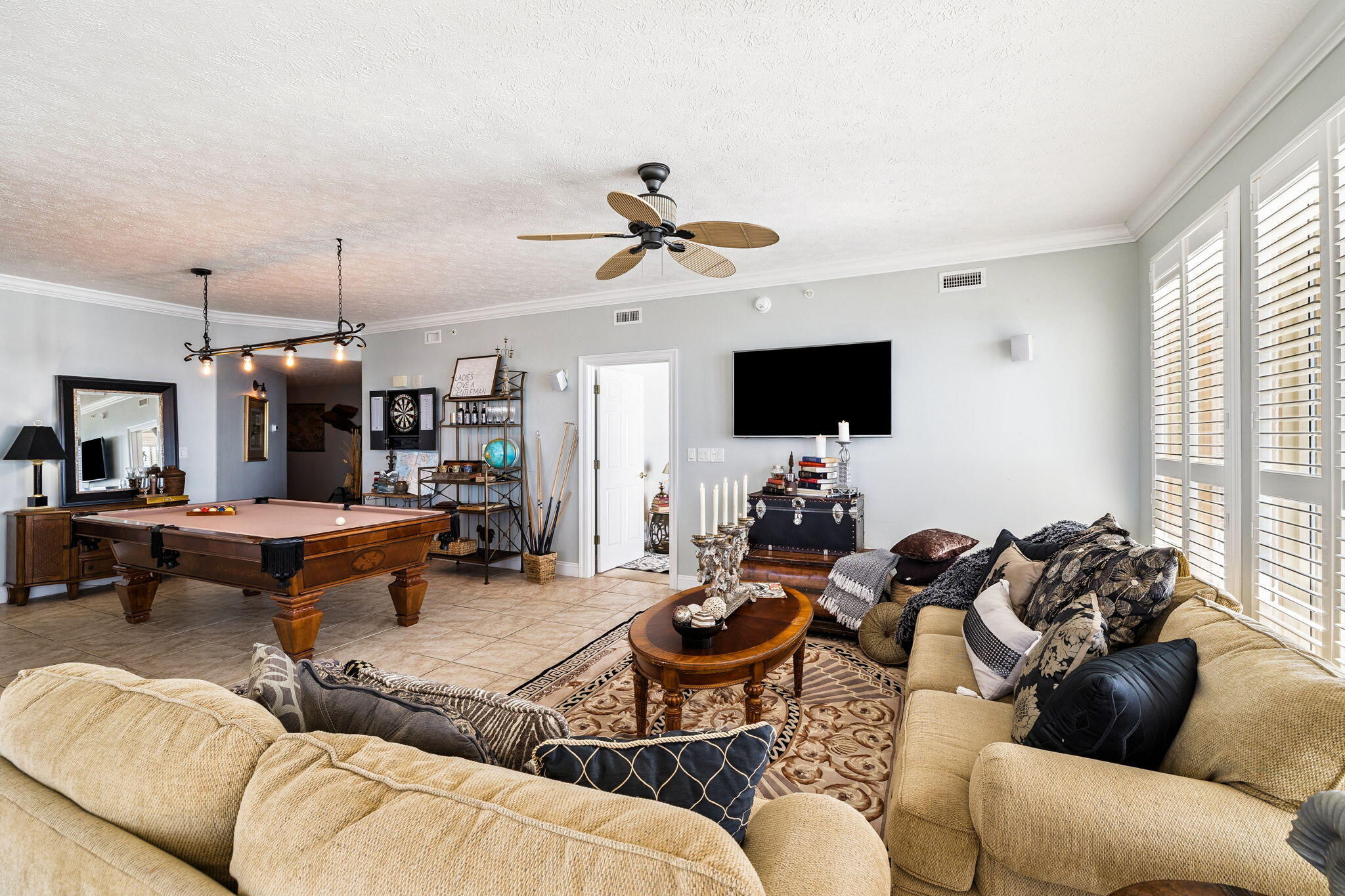 TREASURE ISLAND - Residential