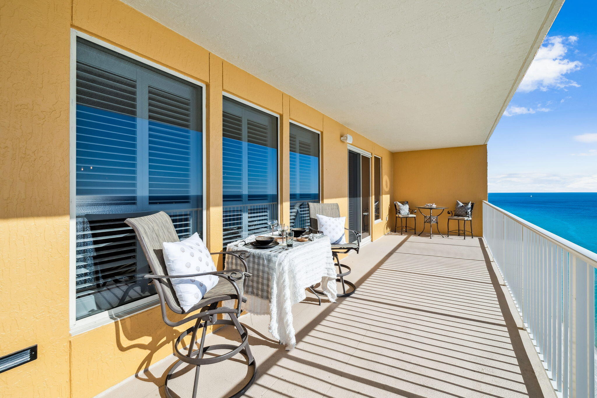 TREASURE ISLAND - Residential