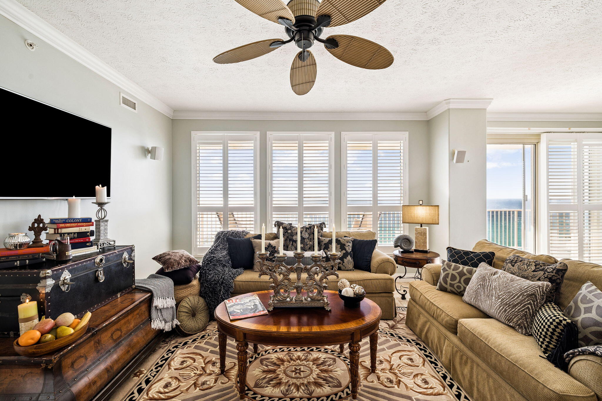 TREASURE ISLAND - Residential