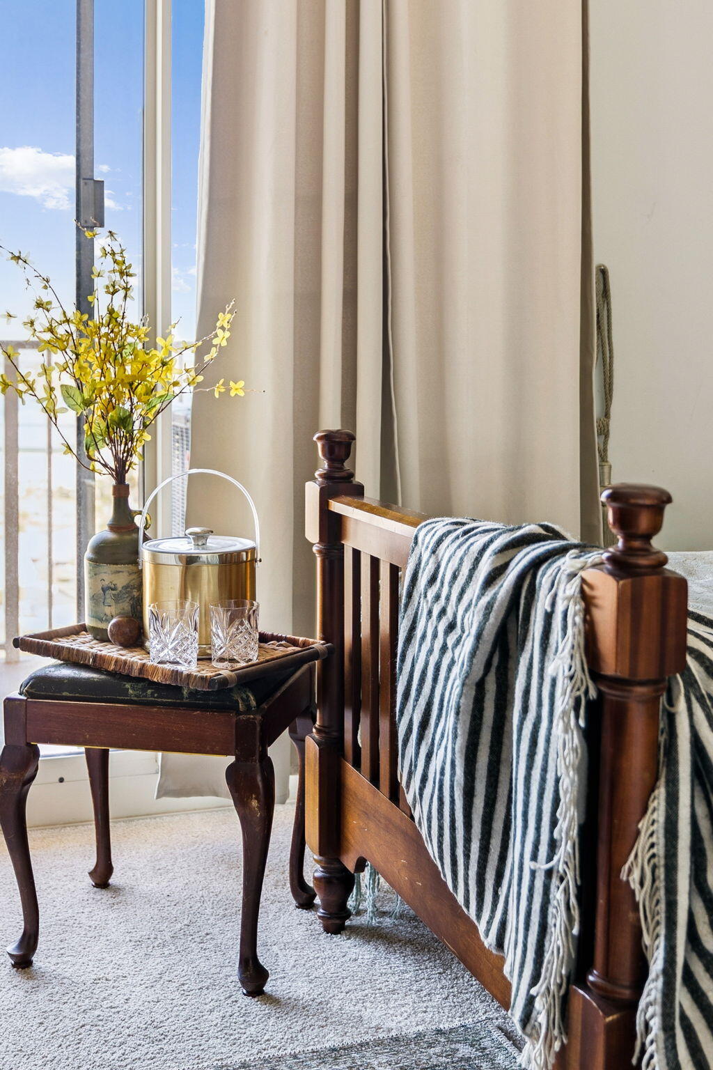 TREASURE ISLAND - Residential