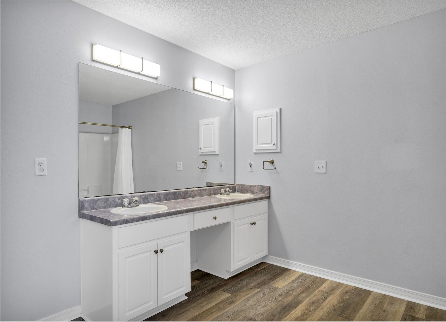 EMERALD VILLAGE PH I LOT 9 BLK D - Residential Lease