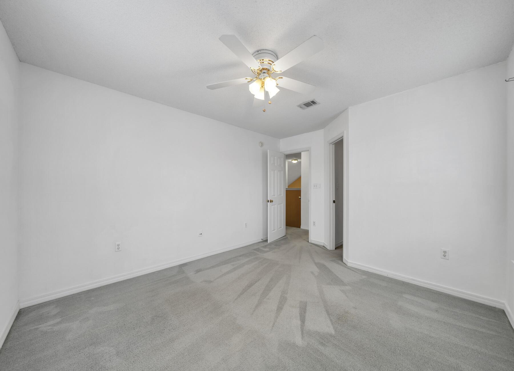 EMERALD VILLAGE PH I LOT 9 BLK D - Residential Lease