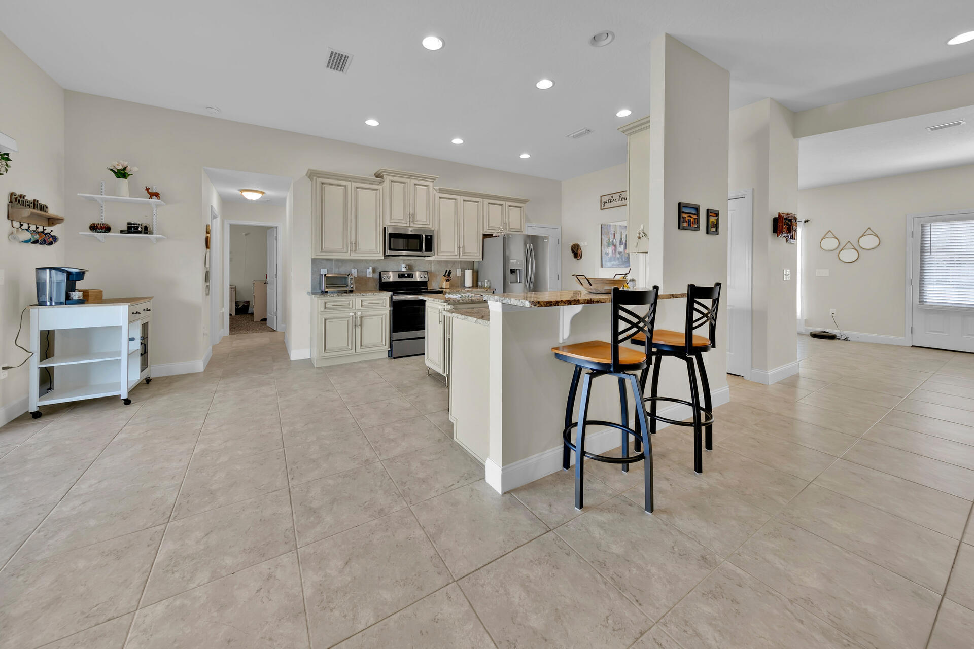 CHANAN ESTATES 1ST ADDN - Residential