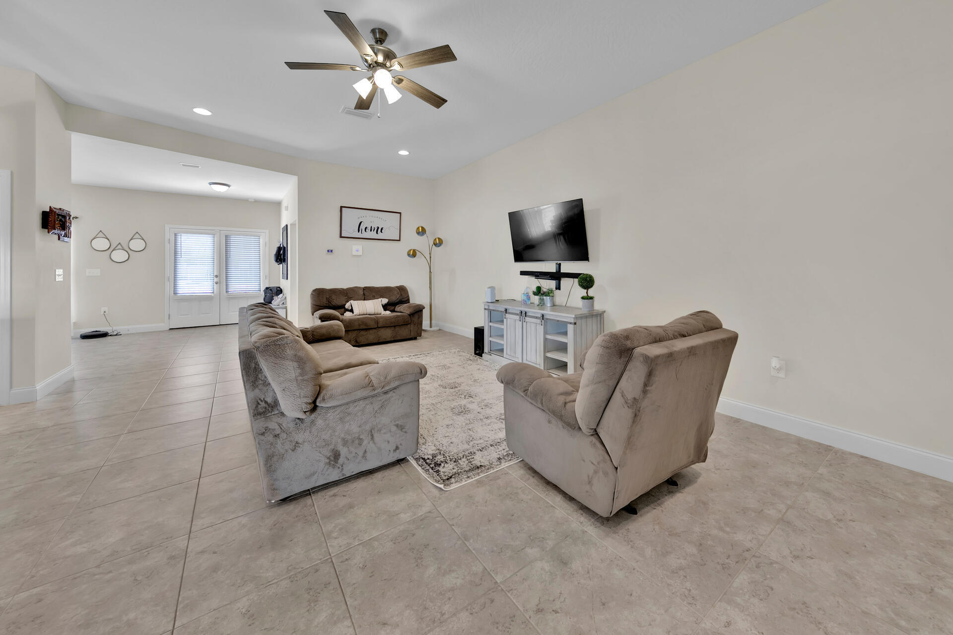 CHANAN ESTATES 1ST ADDN - Residential