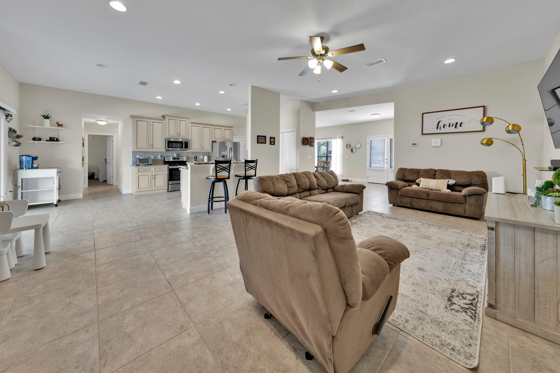 CHANAN ESTATES 1ST ADDN - Residential