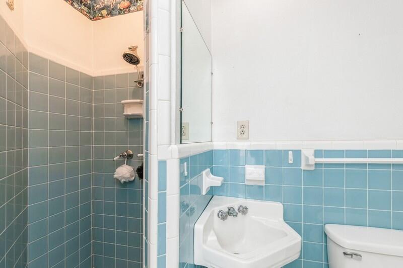 OKALOOSA ISLAND RESD (242203.00) - Residential