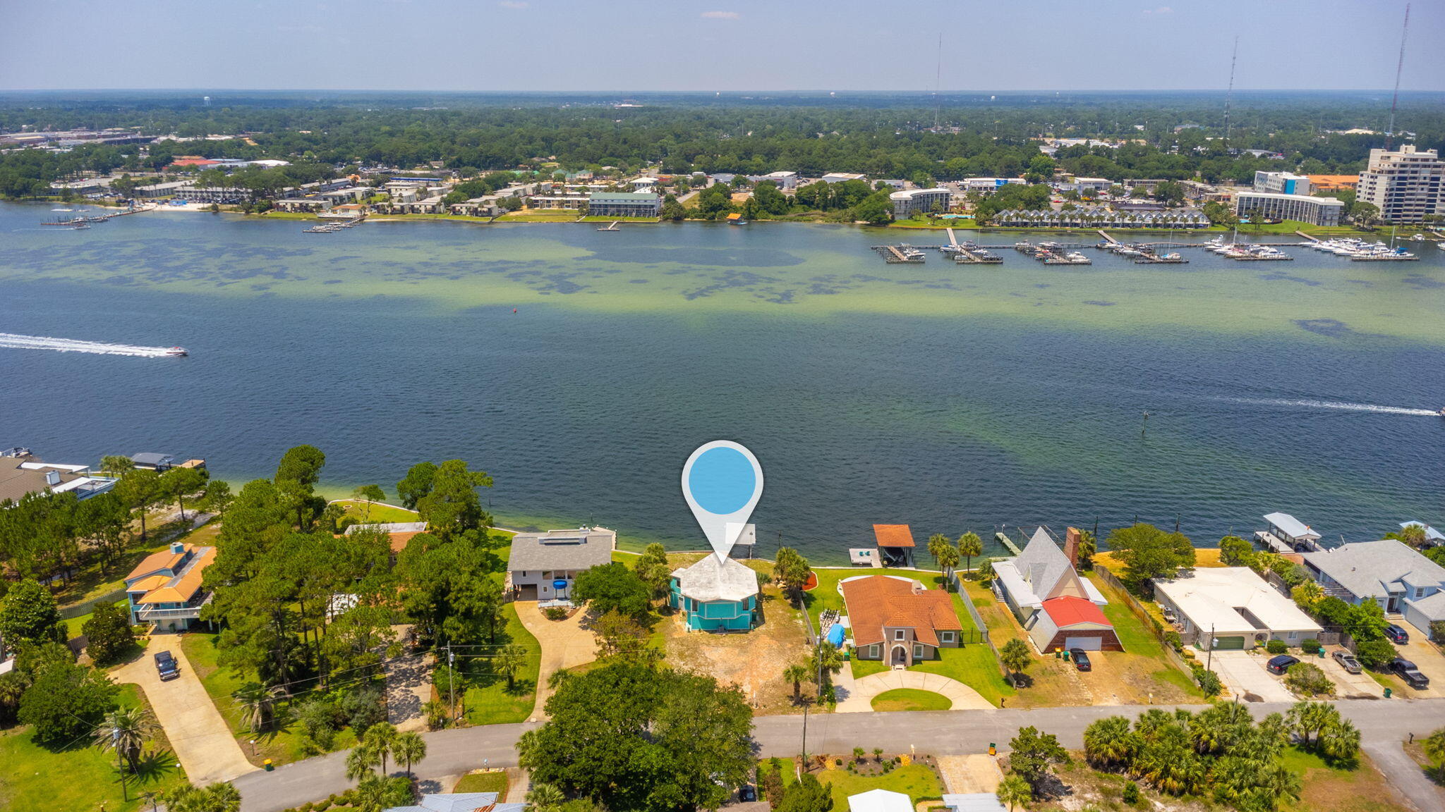 OKALOOSA ISLAND RESD (242203.00) - Residential