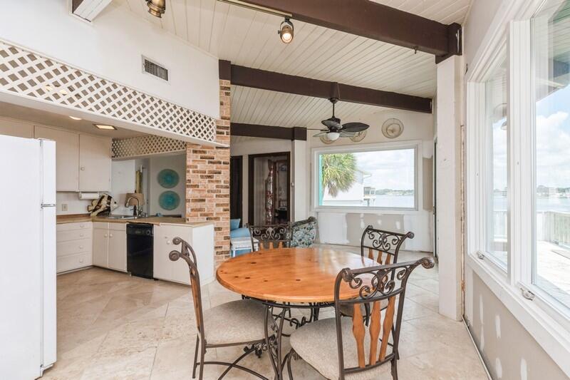 OKALOOSA ISLAND RESD (242203.00) - Residential