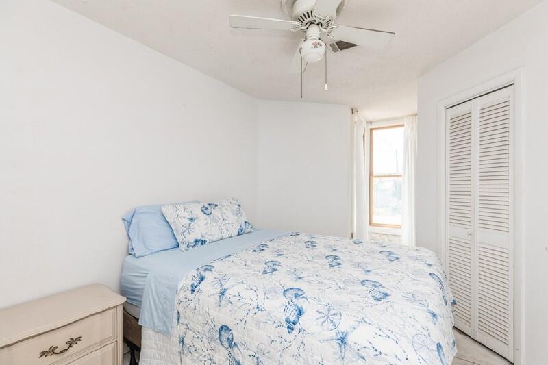 OKALOOSA ISLAND RESD (242203.00) - Residential