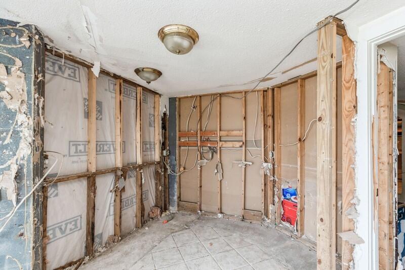 OKALOOSA ISLAND RESD (242203.00) - Residential