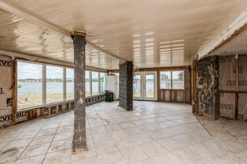 OKALOOSA ISLAND RESD (242203.00) - Residential