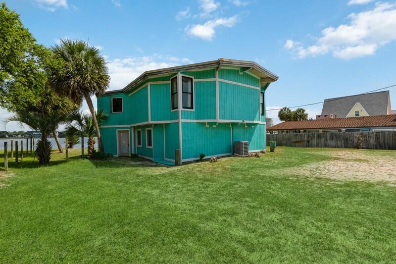 OKALOOSA ISLAND RESD (242203.00) - Residential