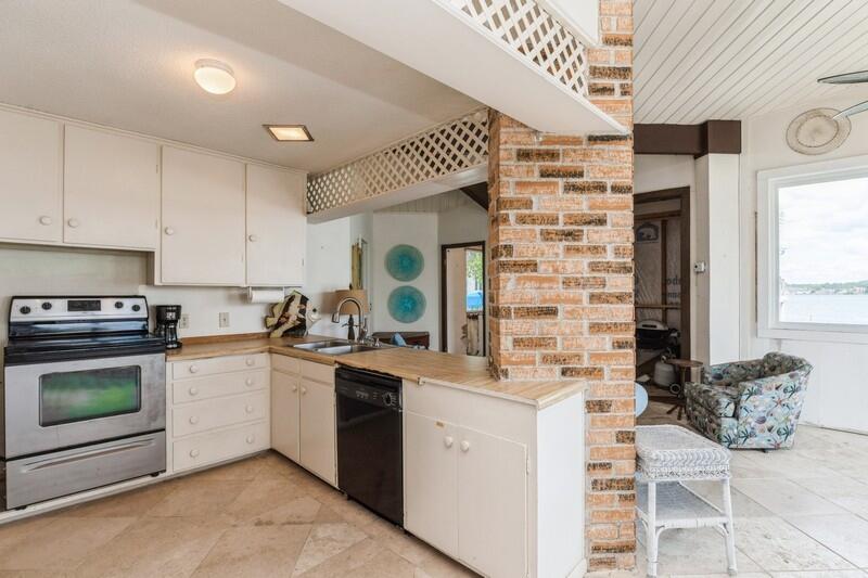 OKALOOSA ISLAND RESD (242203.00) - Residential