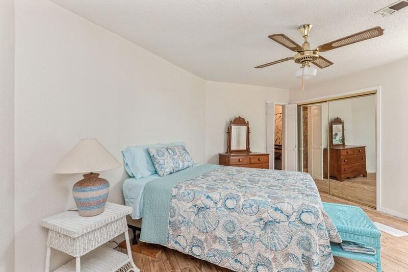 OKALOOSA ISLAND RESD (242203.00) - Residential