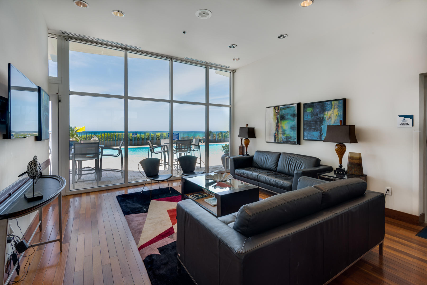 Sterling Breeze - Residential