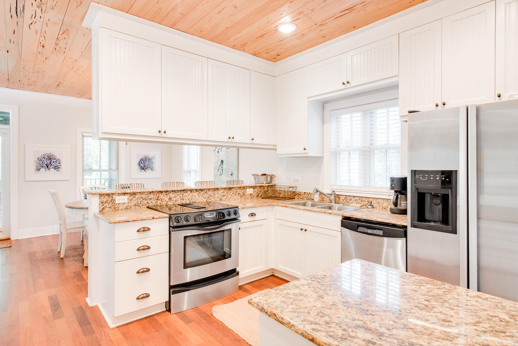 MAGNOLIA COTTAGES - Residential