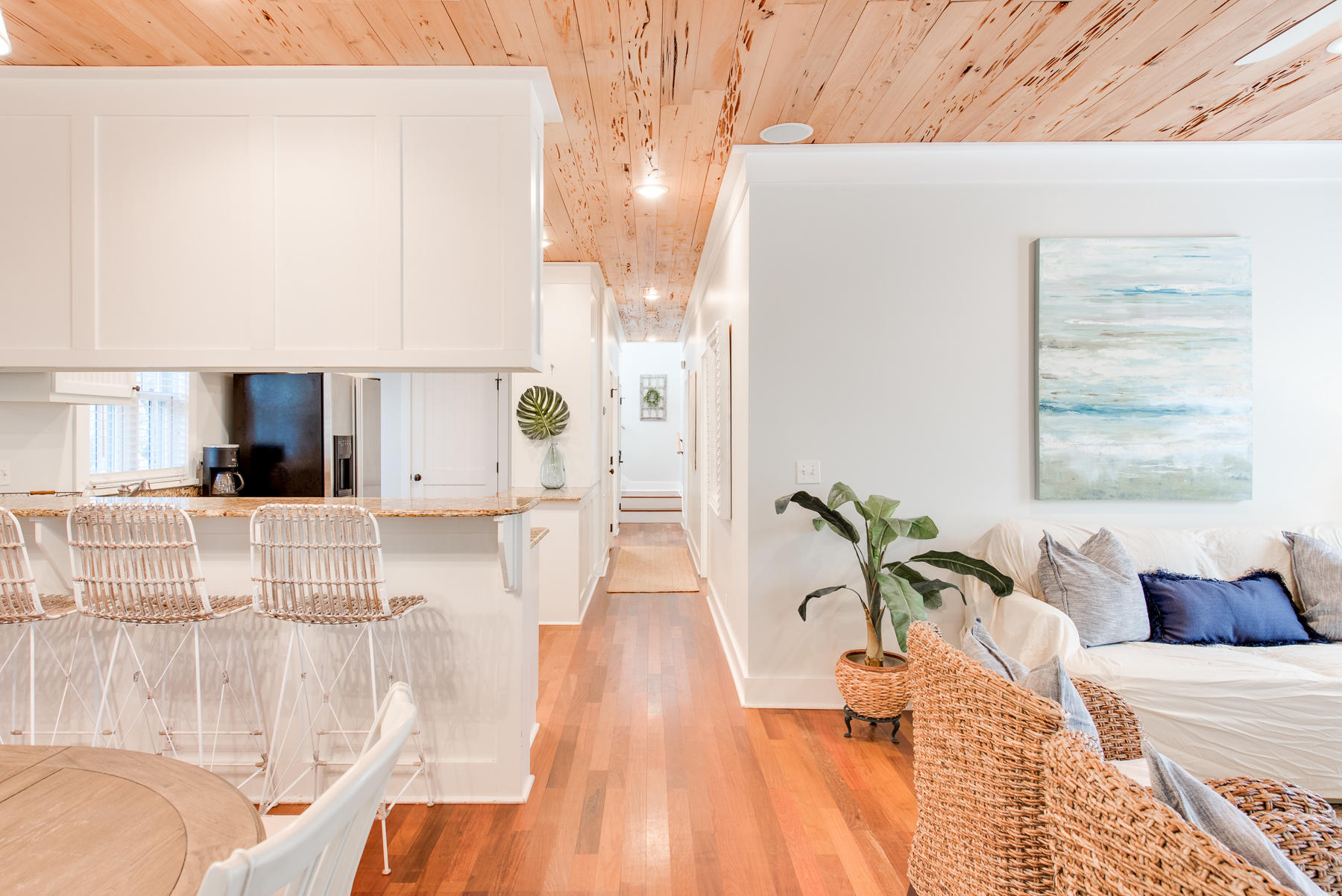 MAGNOLIA COTTAGES - Residential