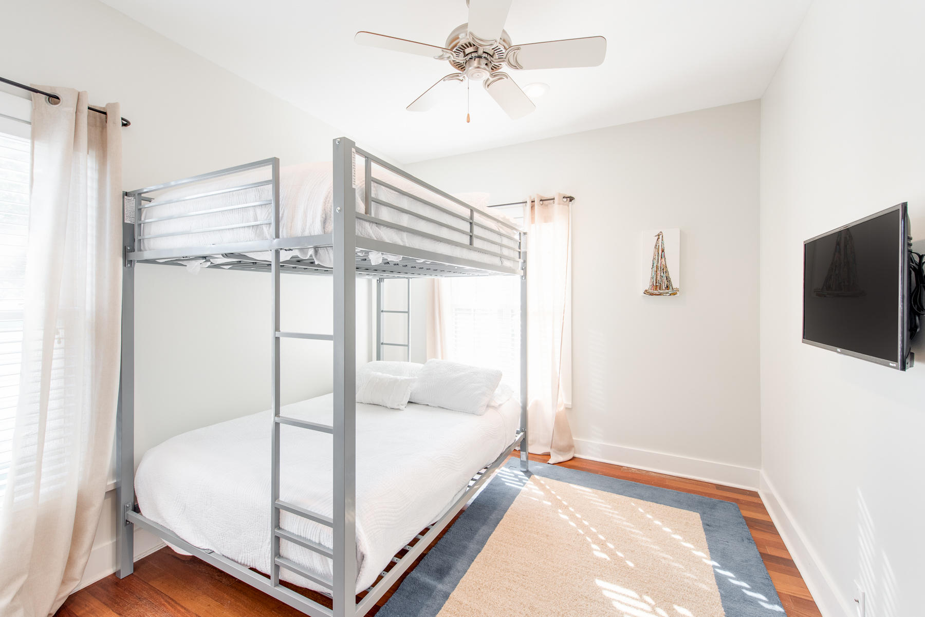 MAGNOLIA COTTAGES - Residential