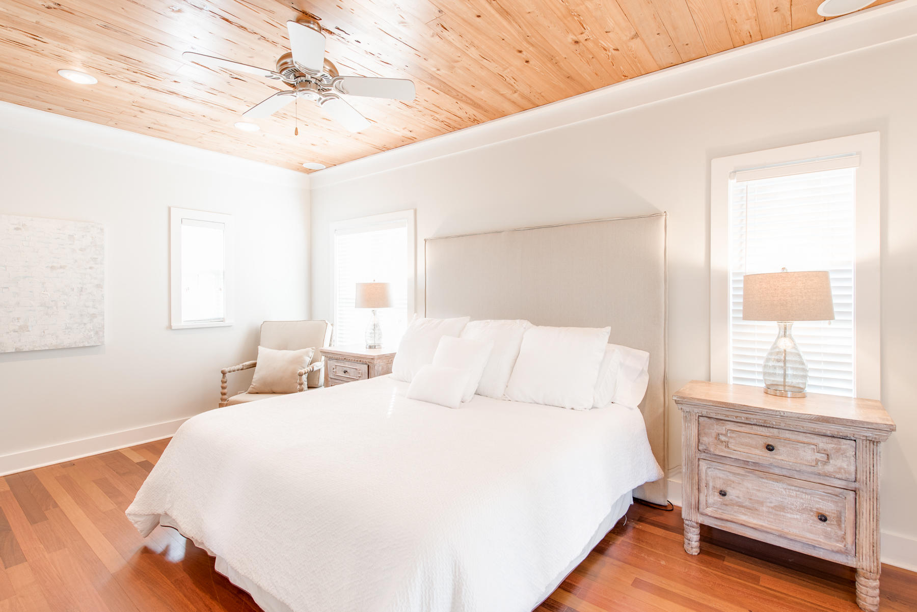 MAGNOLIA COTTAGES - Residential